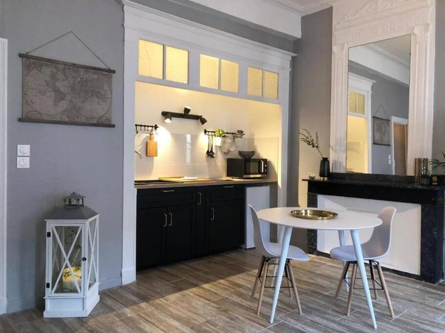Studio Au Pied De La Cite 카르카손 외부 사진